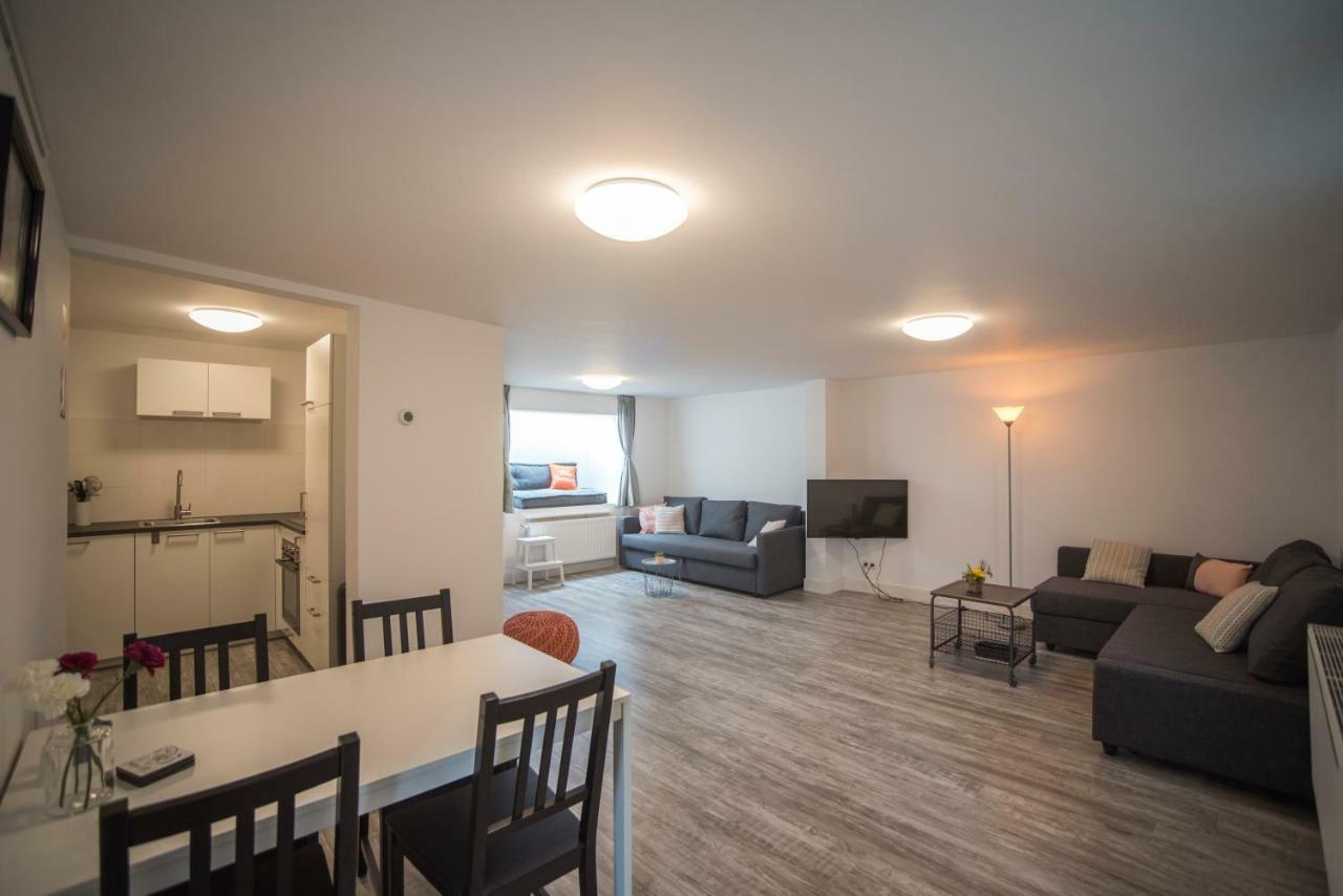 Apartment Bad *